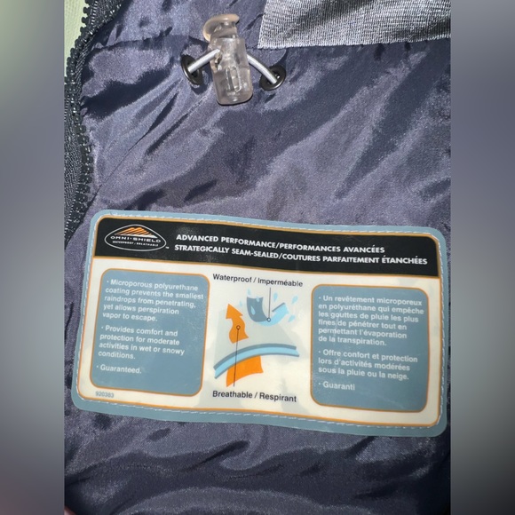 Woman’s Columbia ski/snowboarding Jacket green and gray - Picture 10 of 17